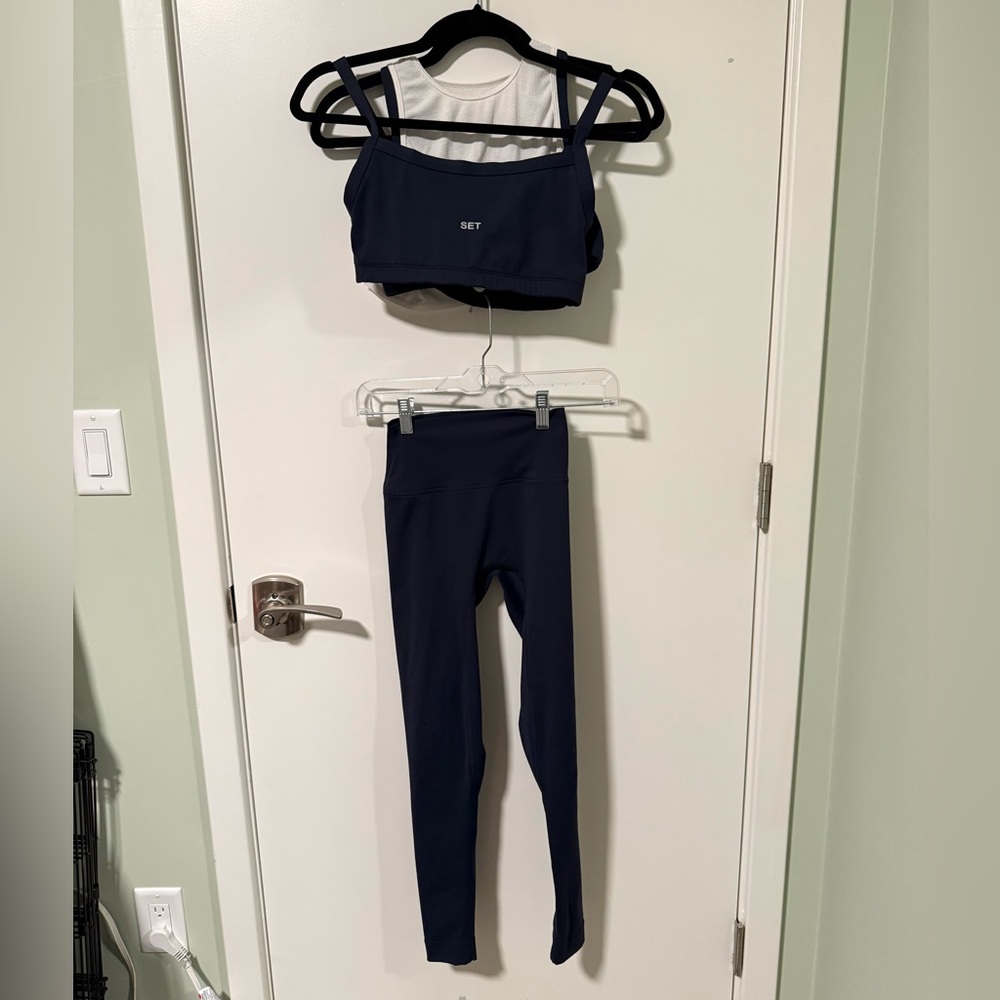 SET Active- Navy Blue Sports Bras and Legging set